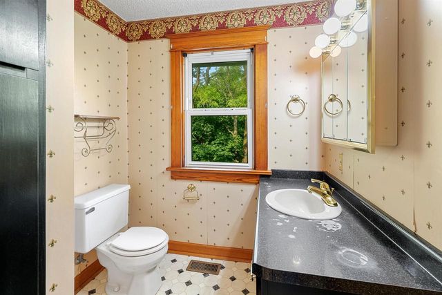N8101 Bay View Road, Horicon, WI 53032