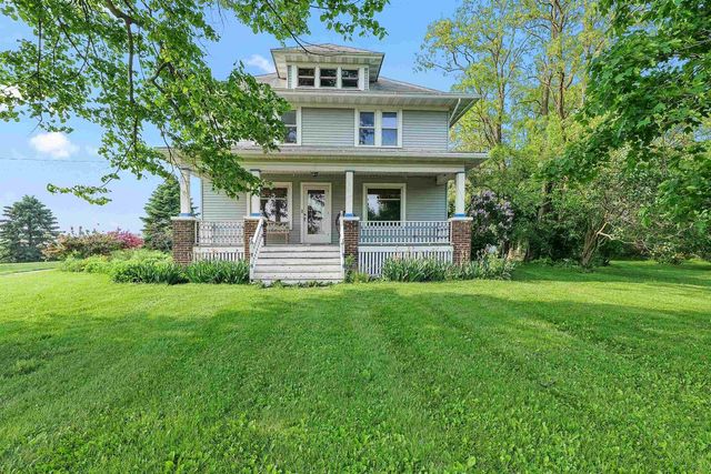 N8101 Bay View Road, Horicon, WI 53032
