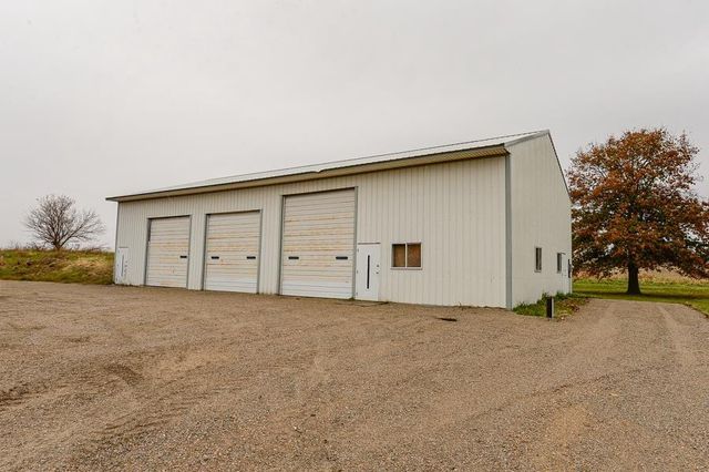 N8101 Bay View Road, Horicon, WI 53032