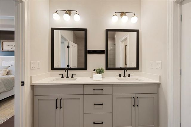 136 Everley Walk, Alpharetta, GA 30009