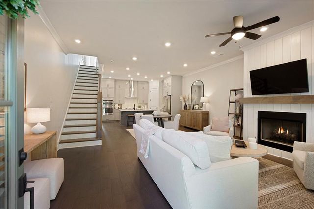 136 Everley Walk, Alpharetta, GA 30009