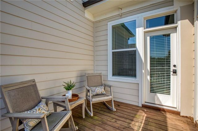 136 Everley Walk, Alpharetta, GA 30009