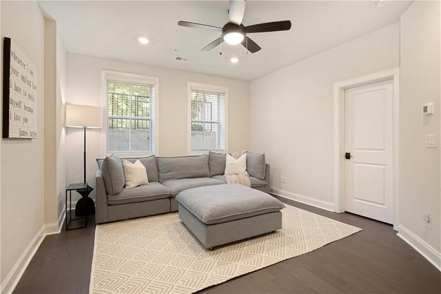 136 Everley Walk, Alpharetta, GA 30009