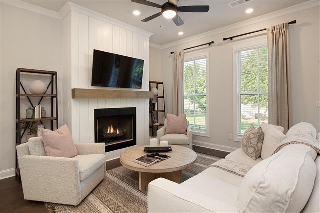 136 Everley Walk, Alpharetta, GA 30009