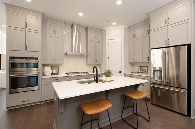 136 Everley Walk, Alpharetta, GA 30009