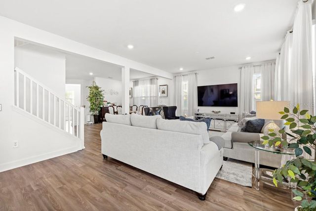 9143 HOOTEN WAY, Davenport, FL 33896