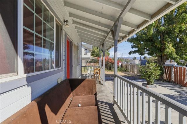 245 Commercial Avenue, Riverside, CA 92507