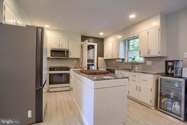 1169 SNAPPER DAM RD, Landisville, PA 17538