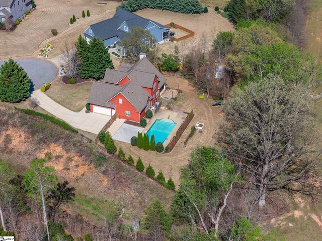 240 Clearridge Way, Greer, SC 29651