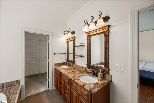 240 Clearridge Way, Greer, SC 29651