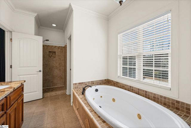 240 Clearridge Way, Greer, SC 29651