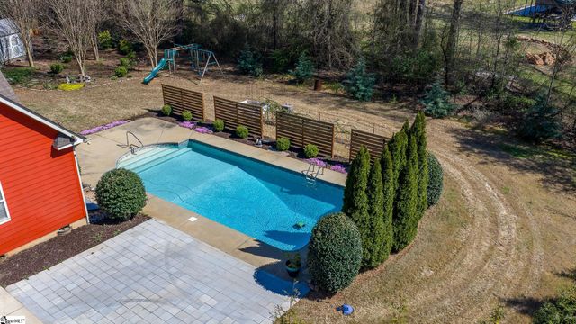 240 Clearridge Way, Greer, SC 29651