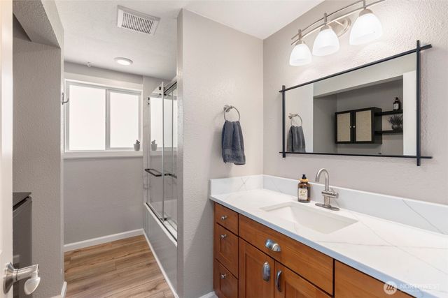 311 Hixon Drive SE, Tumwater, WA 98501