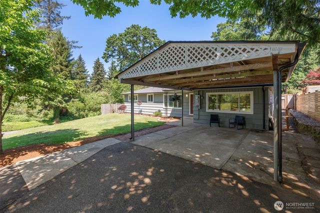 311 Hixon Drive SE, Tumwater, WA 98501