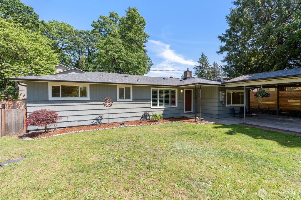 311 Hixon Drive SE, Tumwater, WA 98501
