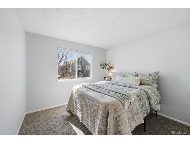 10038 W 82nd Ln, Arvada, CO 80005