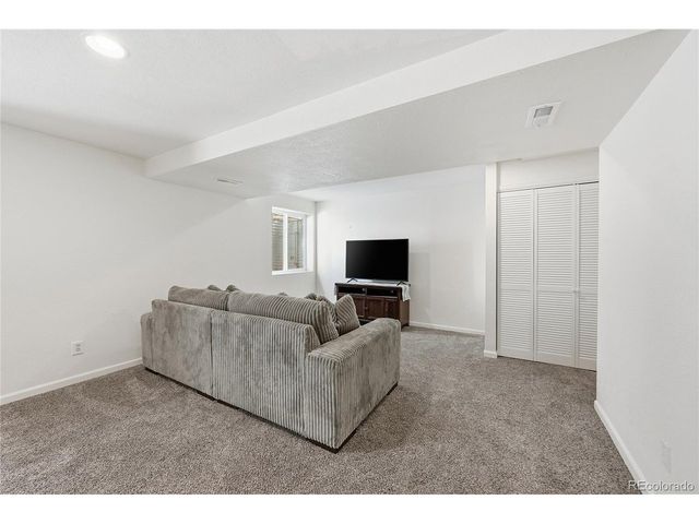 10038 W 82nd Ln, Arvada, CO 80005