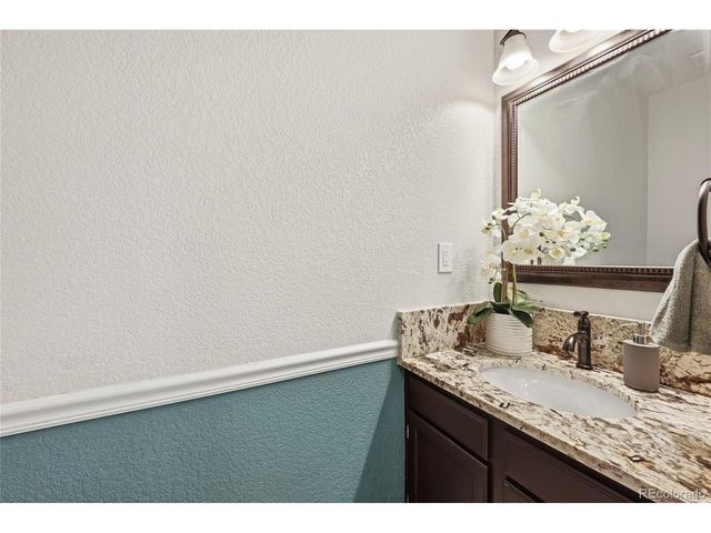 10038 W 82nd Ln, Arvada, CO 80005