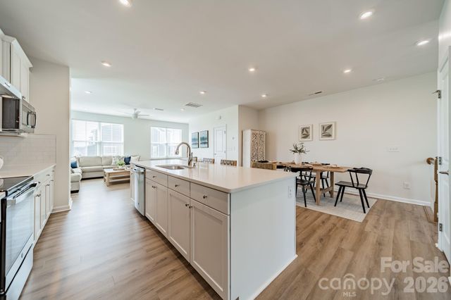 963 Portrush Lane, Tega Cay, SC 29708