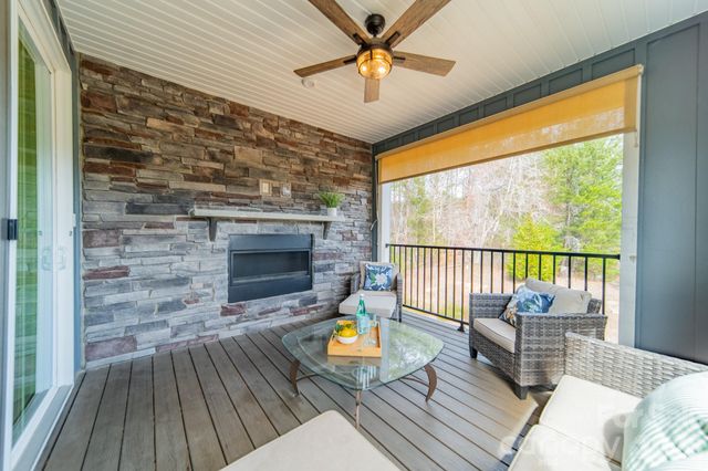 963 Portrush Lane, Tega Cay, SC 29708