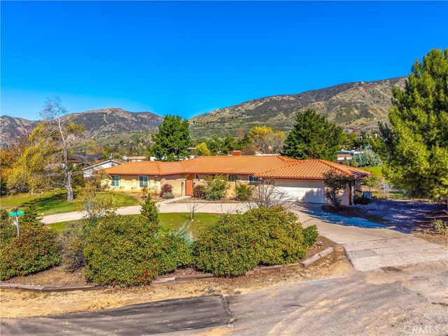 10211 Bryant Outer Hwy, Yucaipa, CA 92399