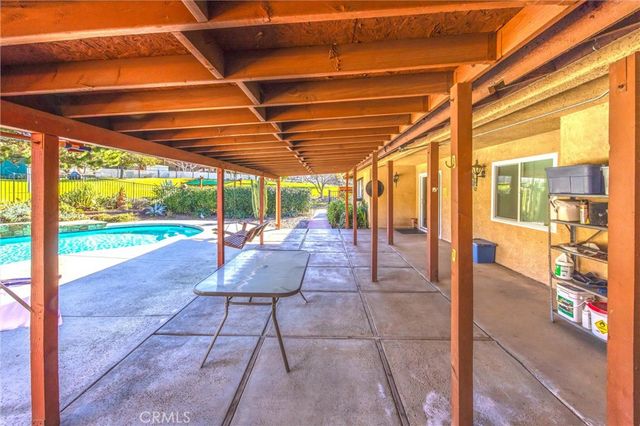 10211 Bryant Outer Hwy, Yucaipa, CA 92399