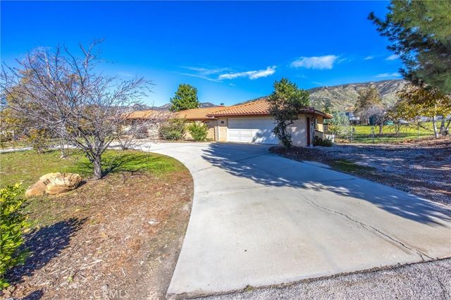 10211 Bryant Outer Hwy, Yucaipa, CA 92399