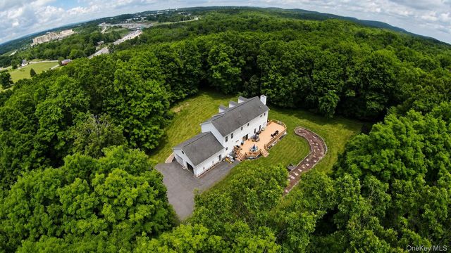 411 Mt Joy Road, Middletown, NY 10941
