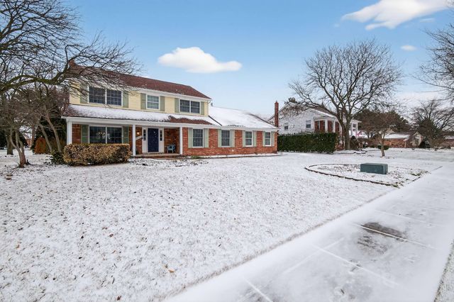 46922 Ben Franklin Drive, Shelby Twp, MI 48315