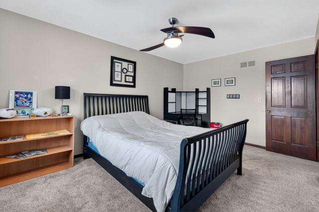 46922 Ben Franklin Drive, Shelby Twp, MI 48315