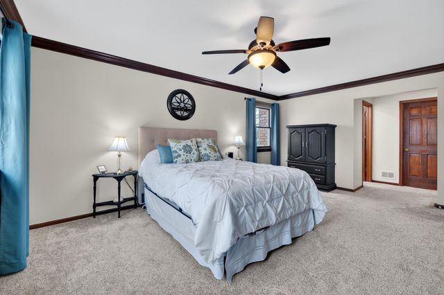 46922 Ben Franklin Drive, Shelby Twp, MI 48315