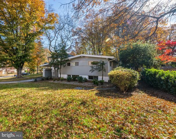 6614 MELODY LN, Bethesda, MD 20817