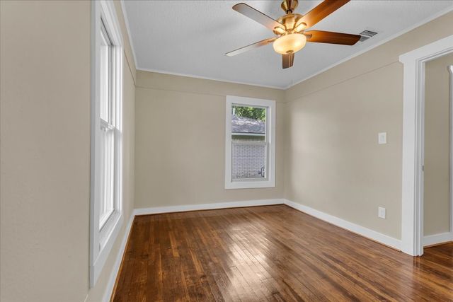 200 Victory Street, Bonham, TX 75418