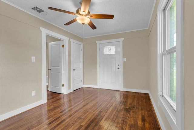 200 Victory Street, Bonham, TX 75418