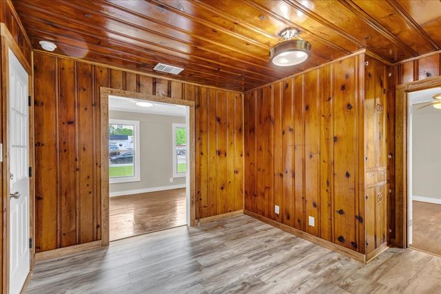 200 Victory Street, Bonham, TX 75418