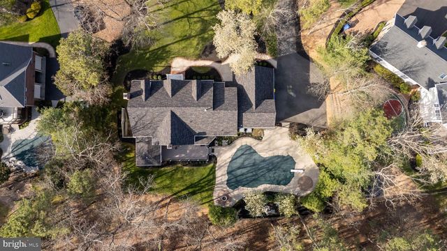 9 CLIFF SWALLOW DR, Medford, NJ 08055