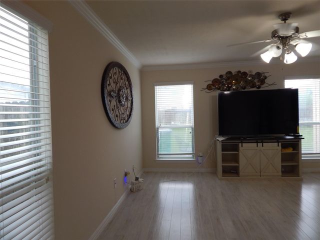 2834 Chaplin Place Drive, Humble, TX 77396