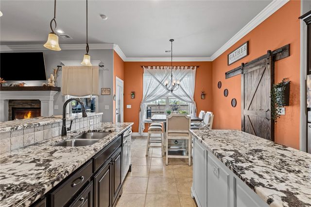 3501 W Laney Street, Rogers, AR 72758