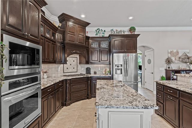 3501 W Laney Street, Rogers, AR 72758
