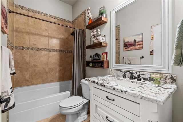 3501 W Laney Street, Rogers, AR 72758
