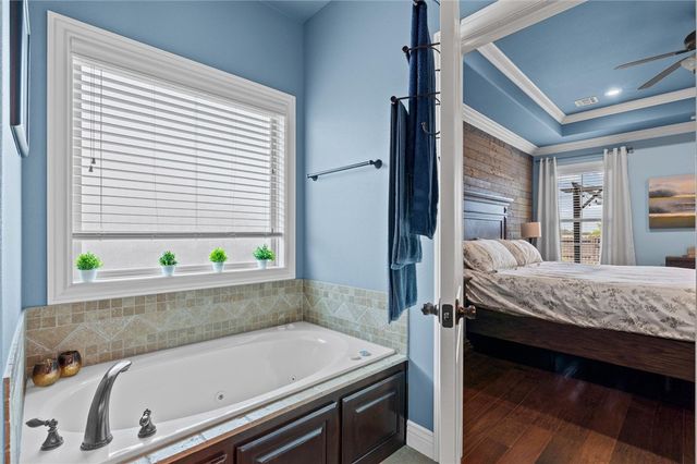 3501 W Laney Street, Rogers, AR 72758
