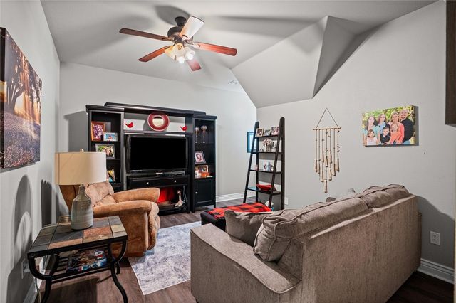 3501 W Laney Street, Rogers, AR 72758