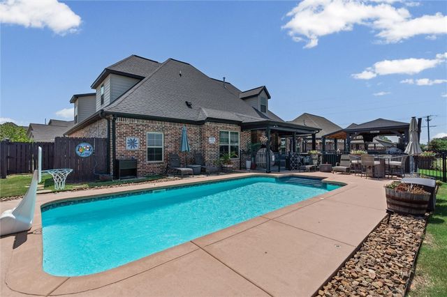 3501 W Laney Street, Rogers, AR 72758