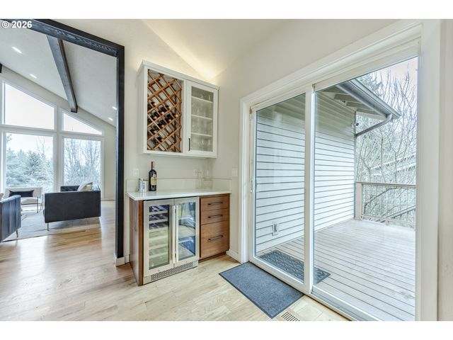 2315 W 28TH Ave, Eugene, OR 97405