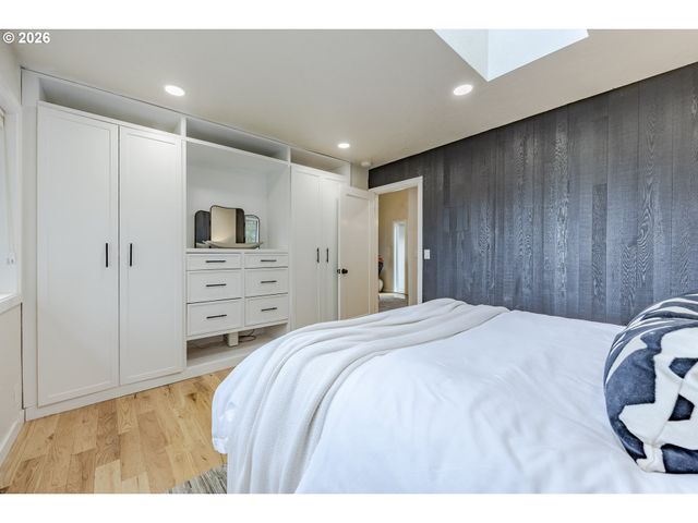 2315 W 28TH Ave, Eugene, OR 97405