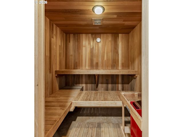 2315 W 28TH Ave, Eugene, OR 97405