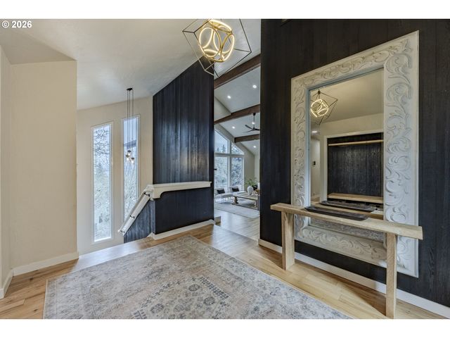 2315 W 28TH Ave, Eugene, OR 97405