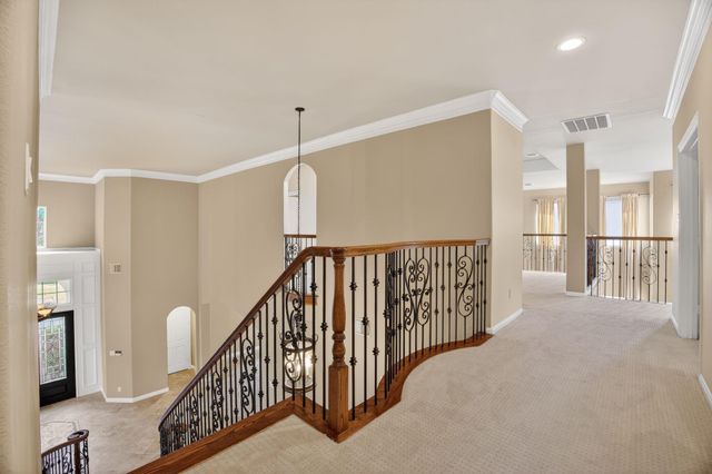 11511 Gallant Ridge Lane, Houston, TX 77082