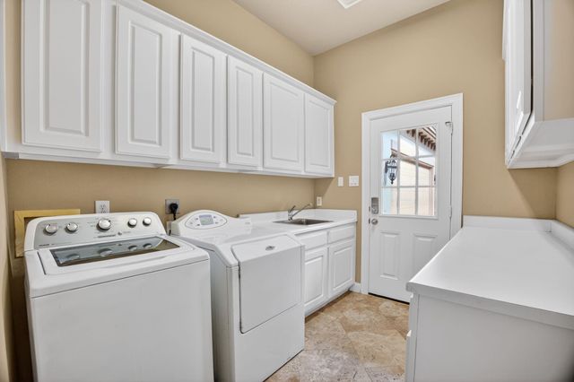 11511 Gallant Ridge Lane, Houston, TX 77082