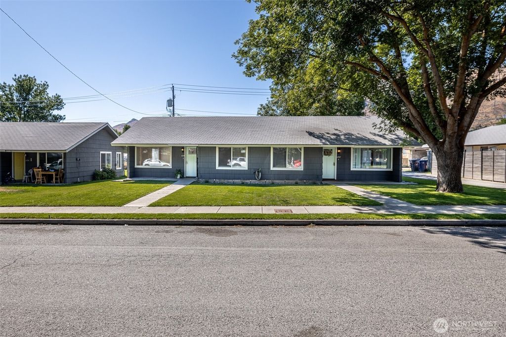 1235 Montana St, Wenatchee, WA 98801